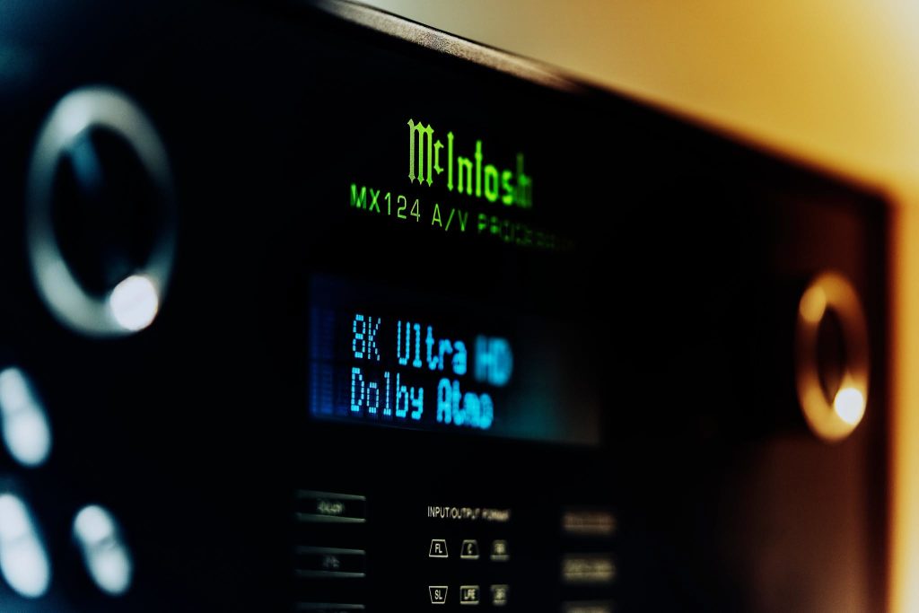Bộ xử lý âm thanh hình ảnh McIntosh MX124